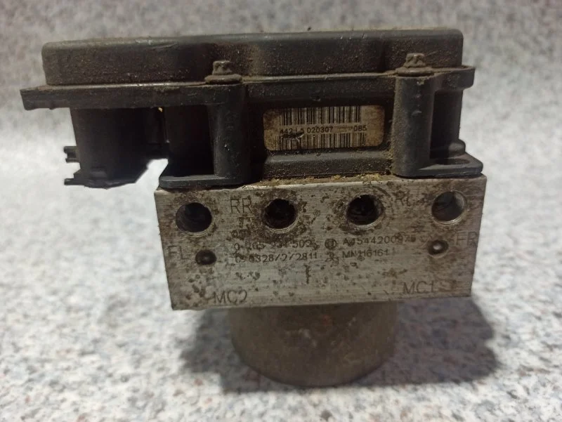Блок abs Mitsubishi Colt Z3 4A90 2004 - миниатюра 2
