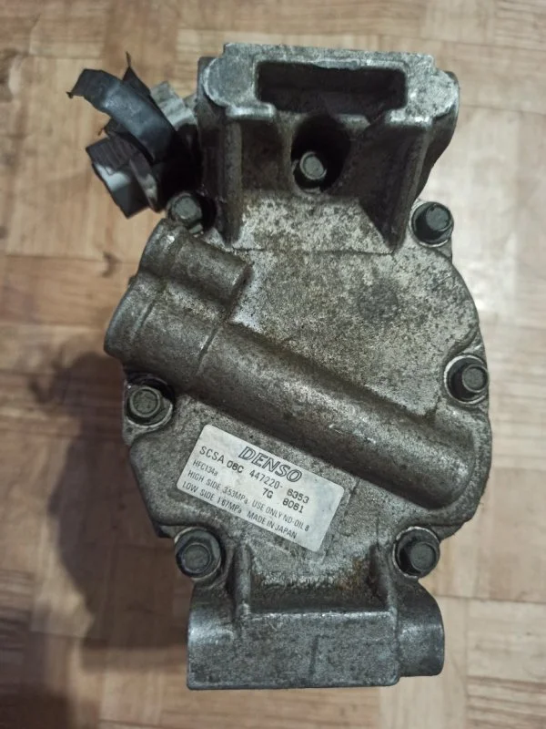 Компрессор кондиционера Toyota Corolla E120 2003 - миниатюра 6