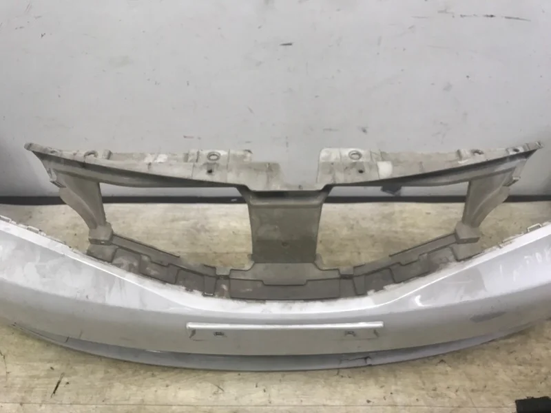 Бампер передний Subaru Impreza GH 2007 - миниатюра 4