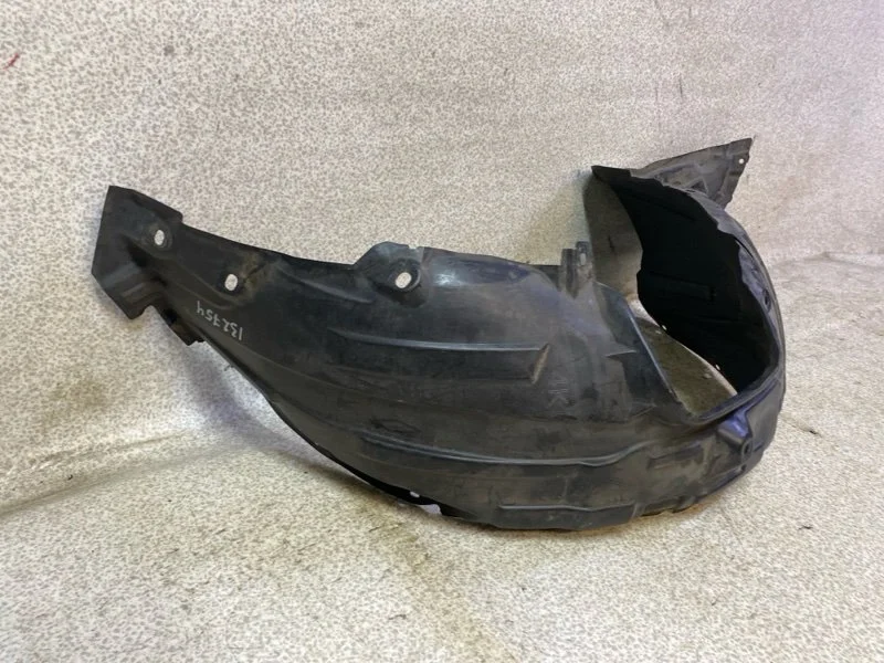 Подкрылок передний правый Mazda 3 BK 2007 - миниатюра 3