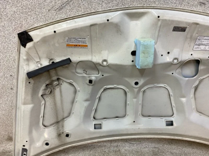 Капот Honda Civic 4D 2007 - миниатюра 10