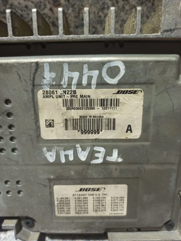 Усилитель звука BOSE Nissan Teana J32 2008 - миниатюра 3