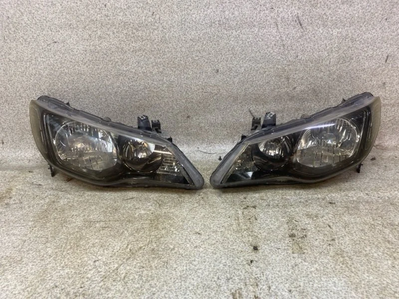 Фара Honda Civic 4D 2010