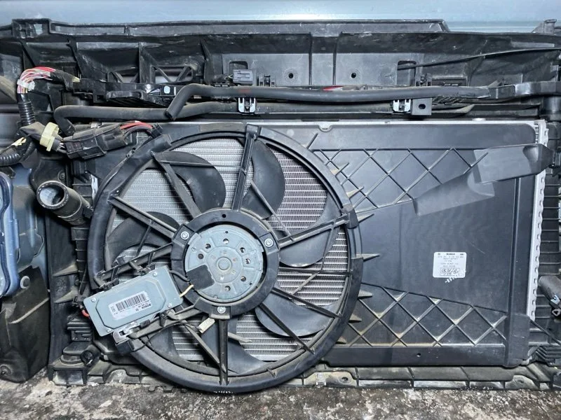 Панель радиаторов в сборе Mazda 3 BK 2007 - миниатюра 7