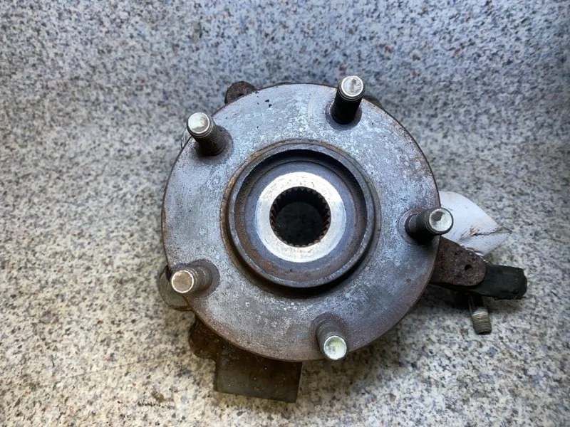 Поворотный кулак передний левый Mazda 3 BK 2007 - миниатюра 4