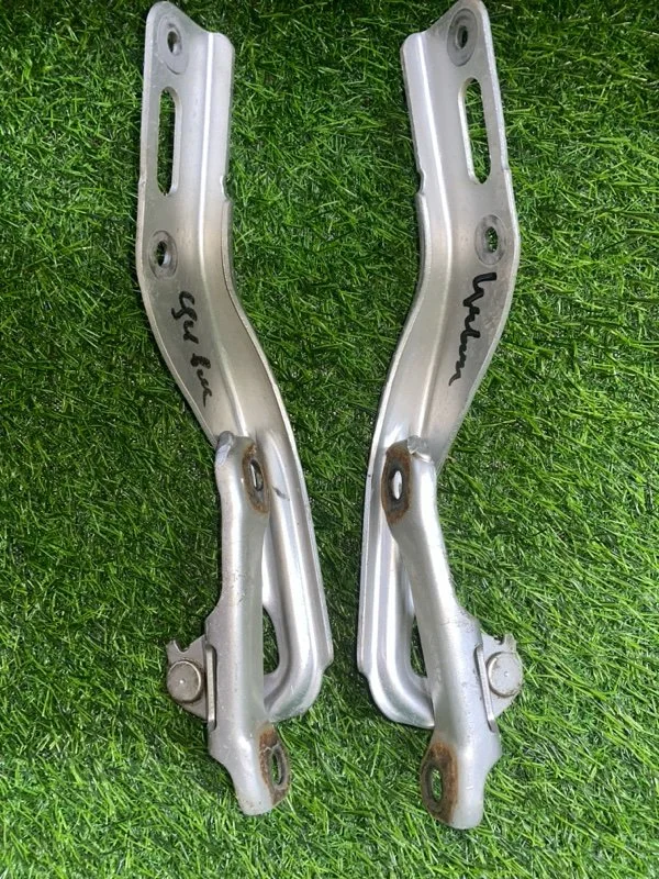 Петля капота Honda Civic 4D 2010 - миниатюра 5