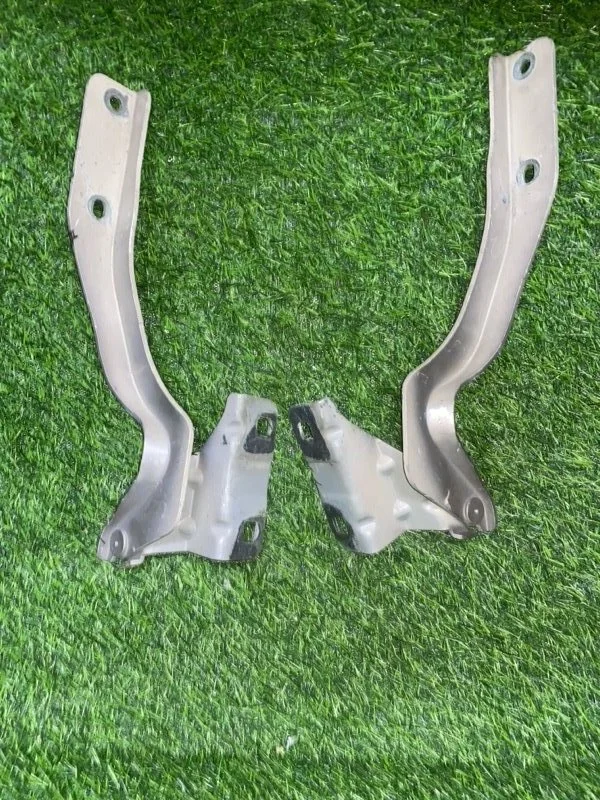 Петля капота Nissan Qashqai J10 - миниатюра 2