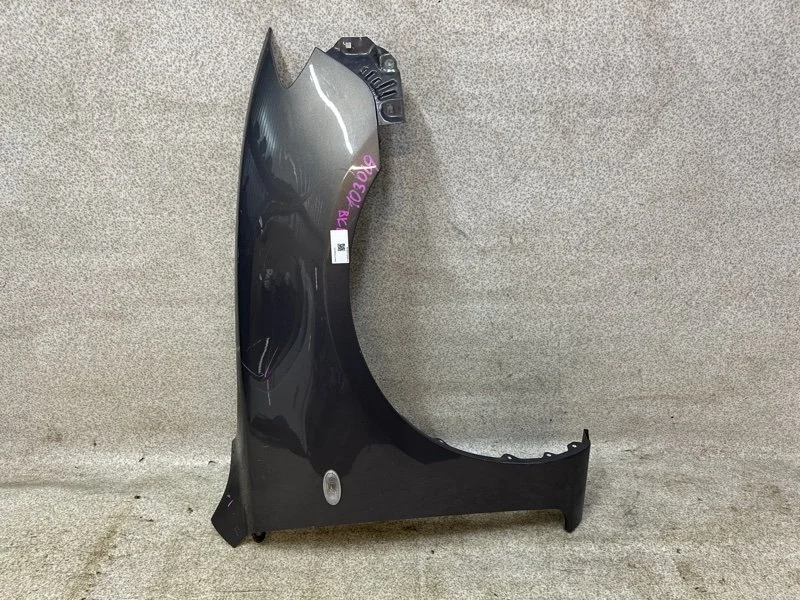 Крыло переднее правое Mazda 3 BK 2007