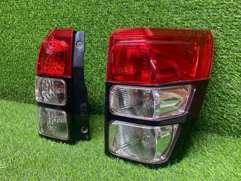 Фонарь Suzuki Grand Vitara 2007 - миниатюра 2