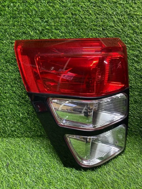 Фонарь Suzuki Grand Vitara 2007 - миниатюра 6