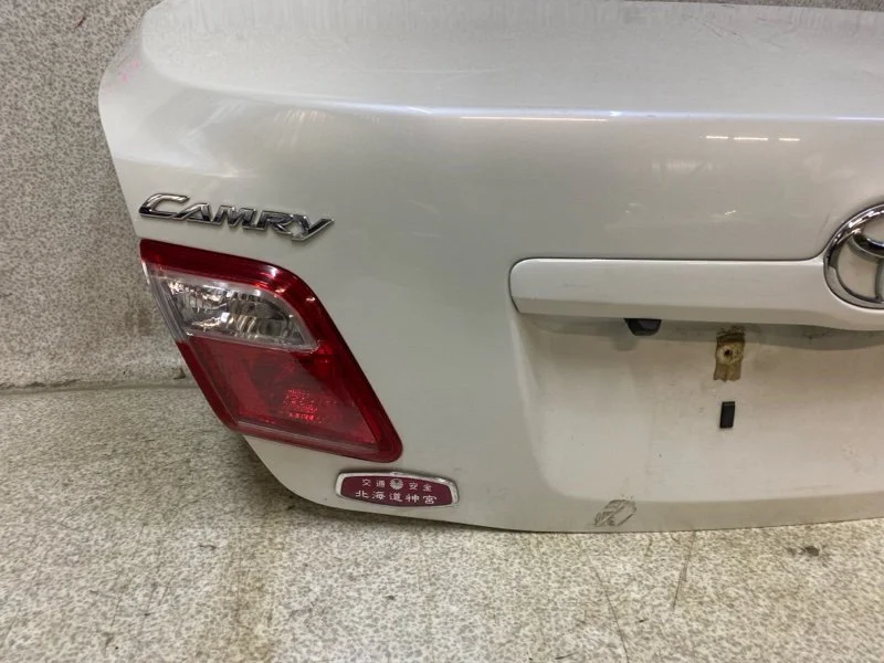 Крышка багажника Toyota Camry 40 2007 - миниатюра 3