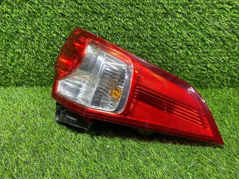 Фонарь правый Honda Accord 8 - миниатюра 5