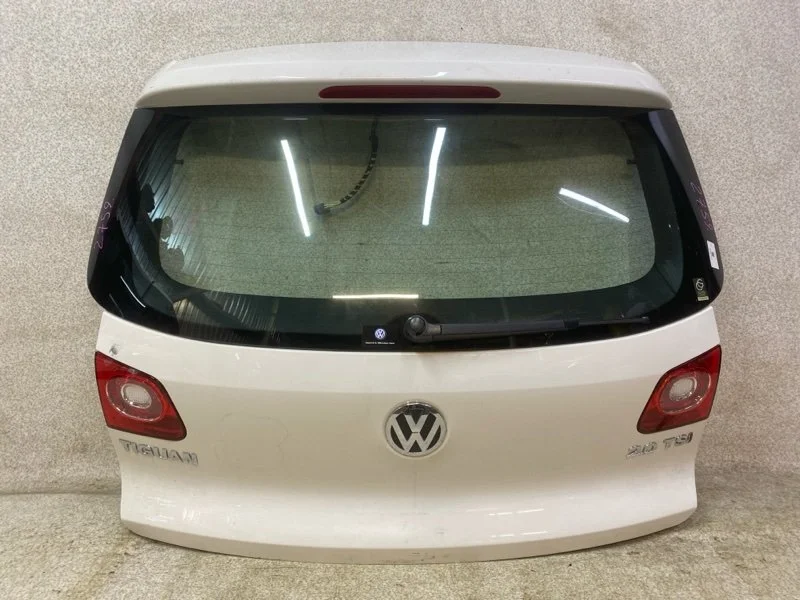 Крышка багажника Volkswagen Tiguan NF