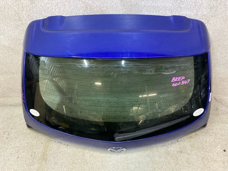 Крышка багажника Mazda 3 BK 2007 - миниатюра 2