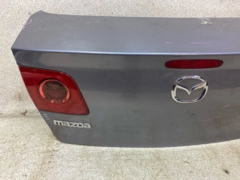 Крышка багажника Mazda 3 BK 2007 - миниатюра 4
