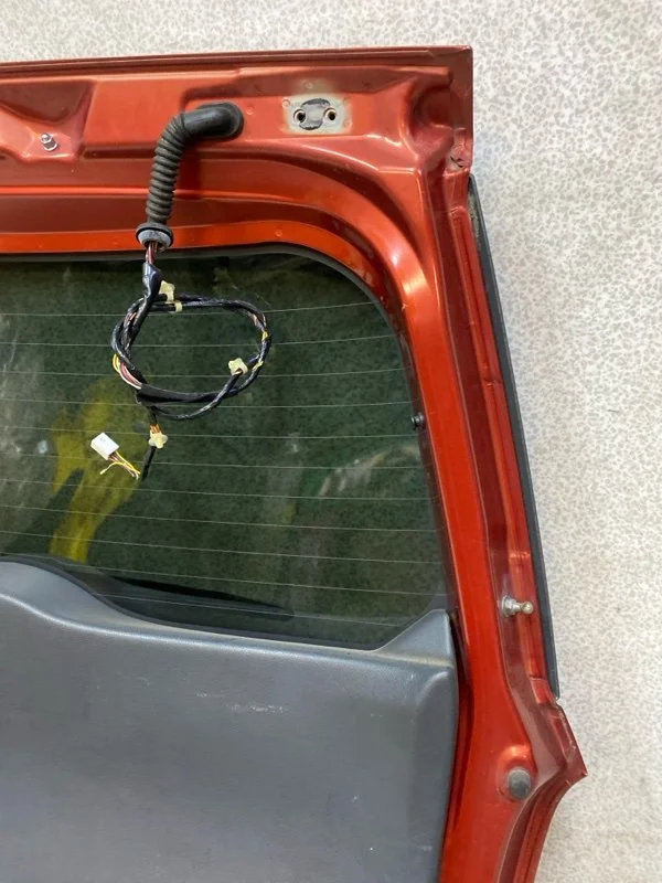 Крышка багажника Suzuki SX4 - миниатюра 9