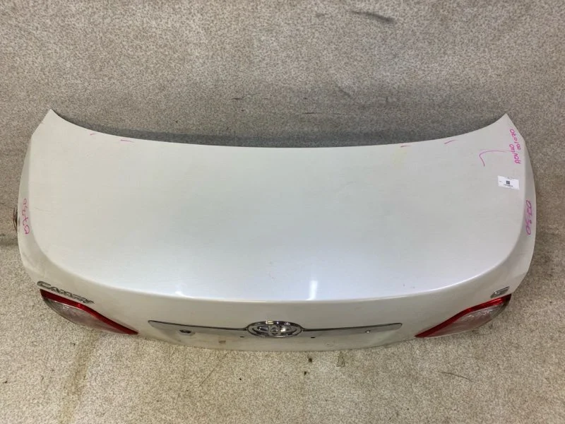 Крышка багажника Toyota Camry 40 2007 - миниатюра 2