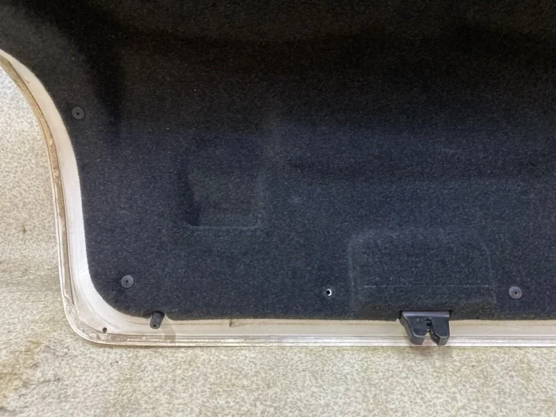 Крышка багажника Toyota Avensis T250 2007 - миниатюра 10