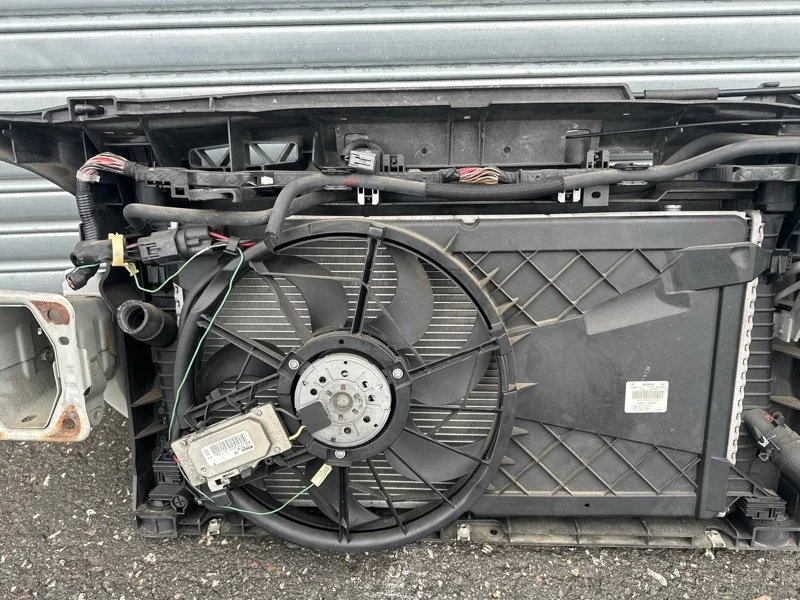Панель радиаторов в сборе Mazda 3 BK - миниатюра 6