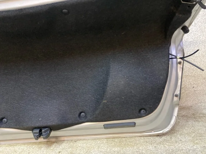 Крышка багажника Honda Civic 4D 2007 - миниатюра 7