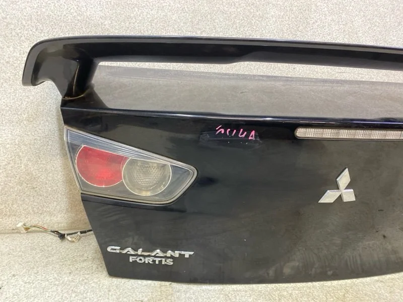Крышка багажника Mitsubishi Lancer 10 - миниатюра 4
