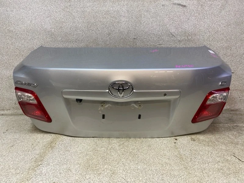 Крышка багажника Toyota Camry 40 2007 - изображение 1