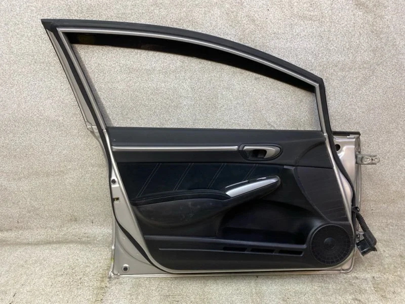 Дверь передняя левая Honda Civic 4D 2007 - миниатюра 8