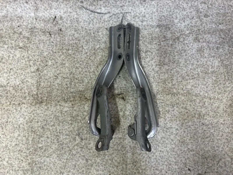 Петля капота Honda Civic 4D 2007 - миниатюра 2