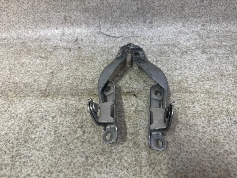 Петля капота Honda Civic 4D 2007 - миниатюра 4