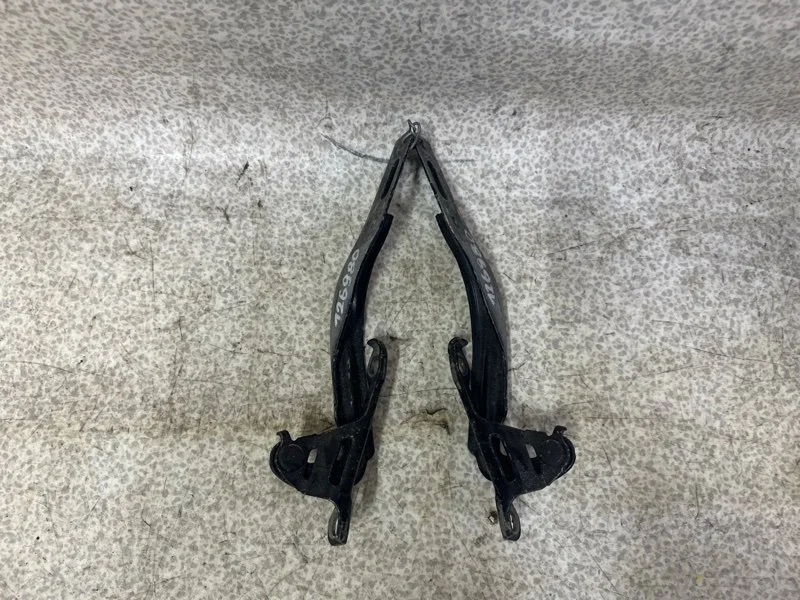 Петля капота Honda Civic 4D 2007 - миниатюра 3