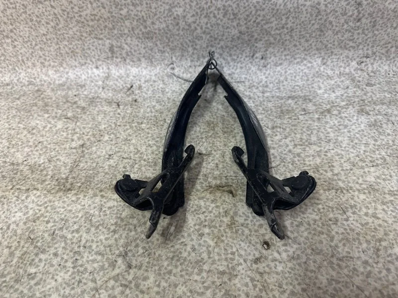 Петля капота Honda Civic 4D 2007 - миниатюра 4