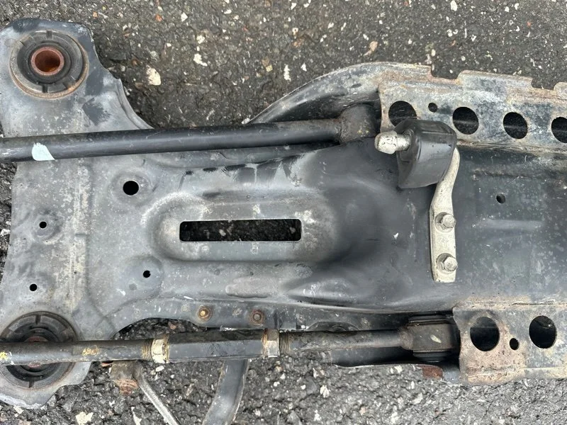 Балка подвески задняя Toyota Camry XV40 - миниатюра 4