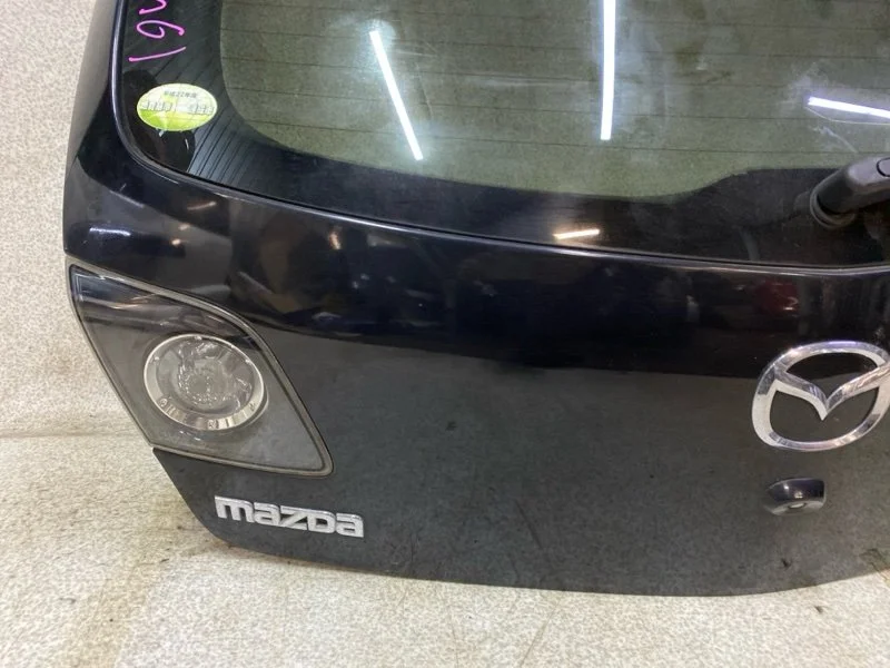Крышка багажника Mazda 3 BK 2007 - миниатюра 4