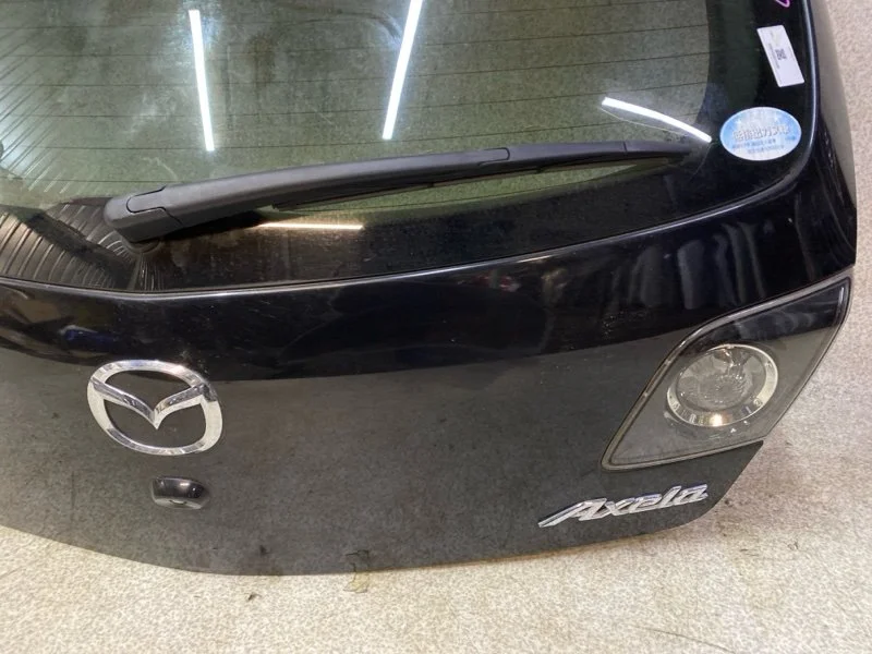 Крышка багажника Mazda 3 BK 2007 - миниатюра 5