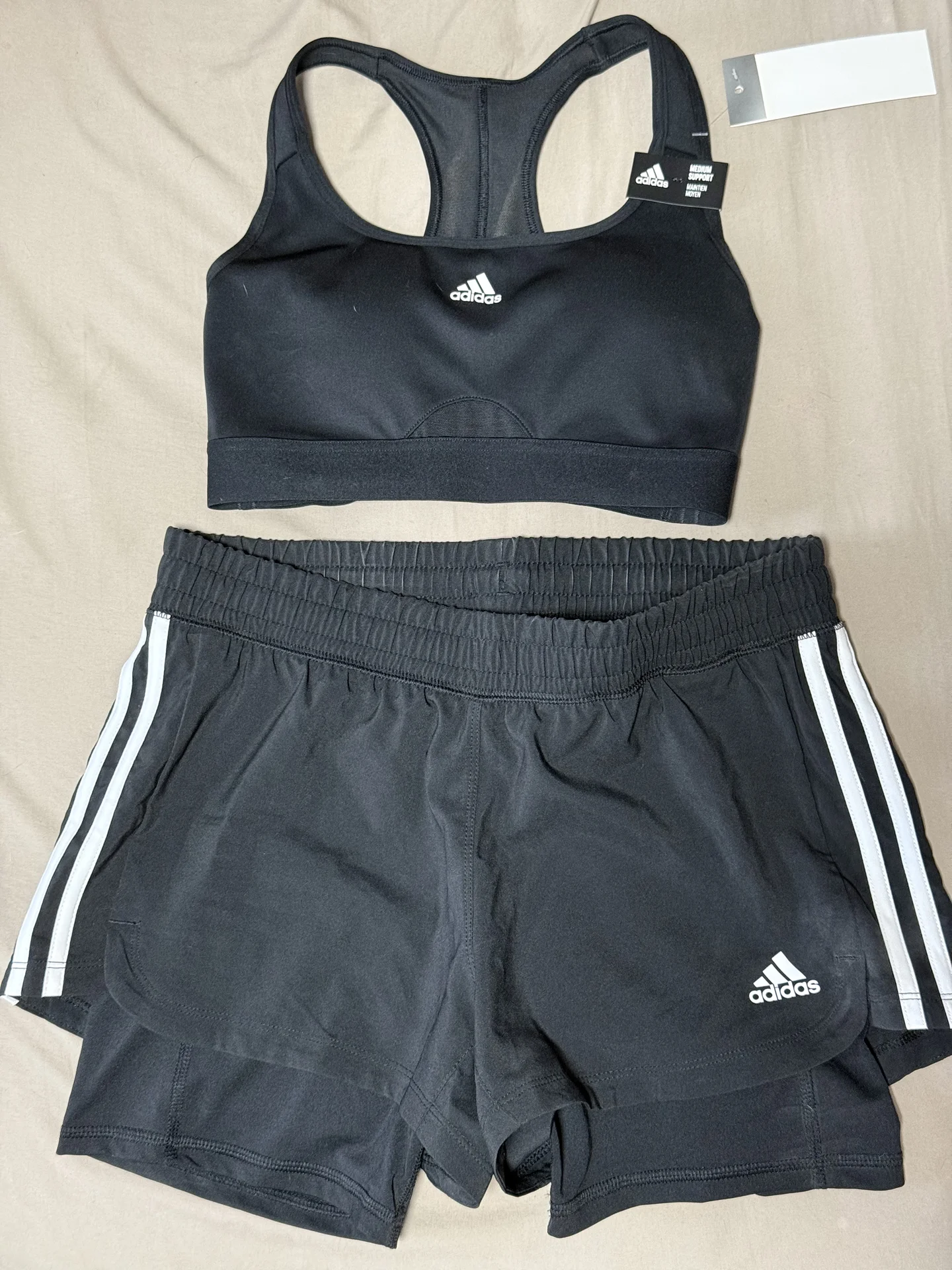 Спортивные шорты adidas - миниатюра 4