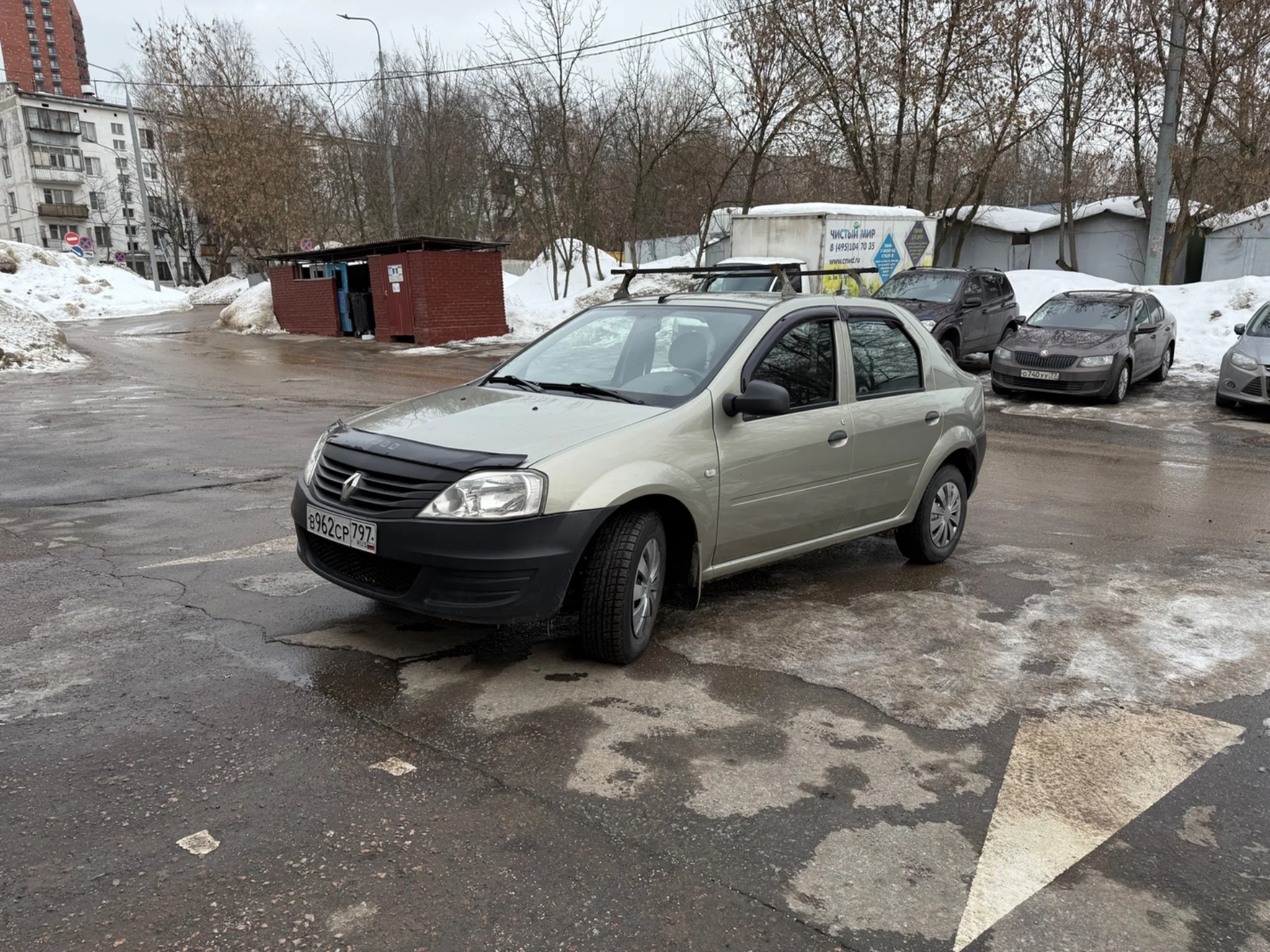 Renault Logan 2014 - миниатюра 2