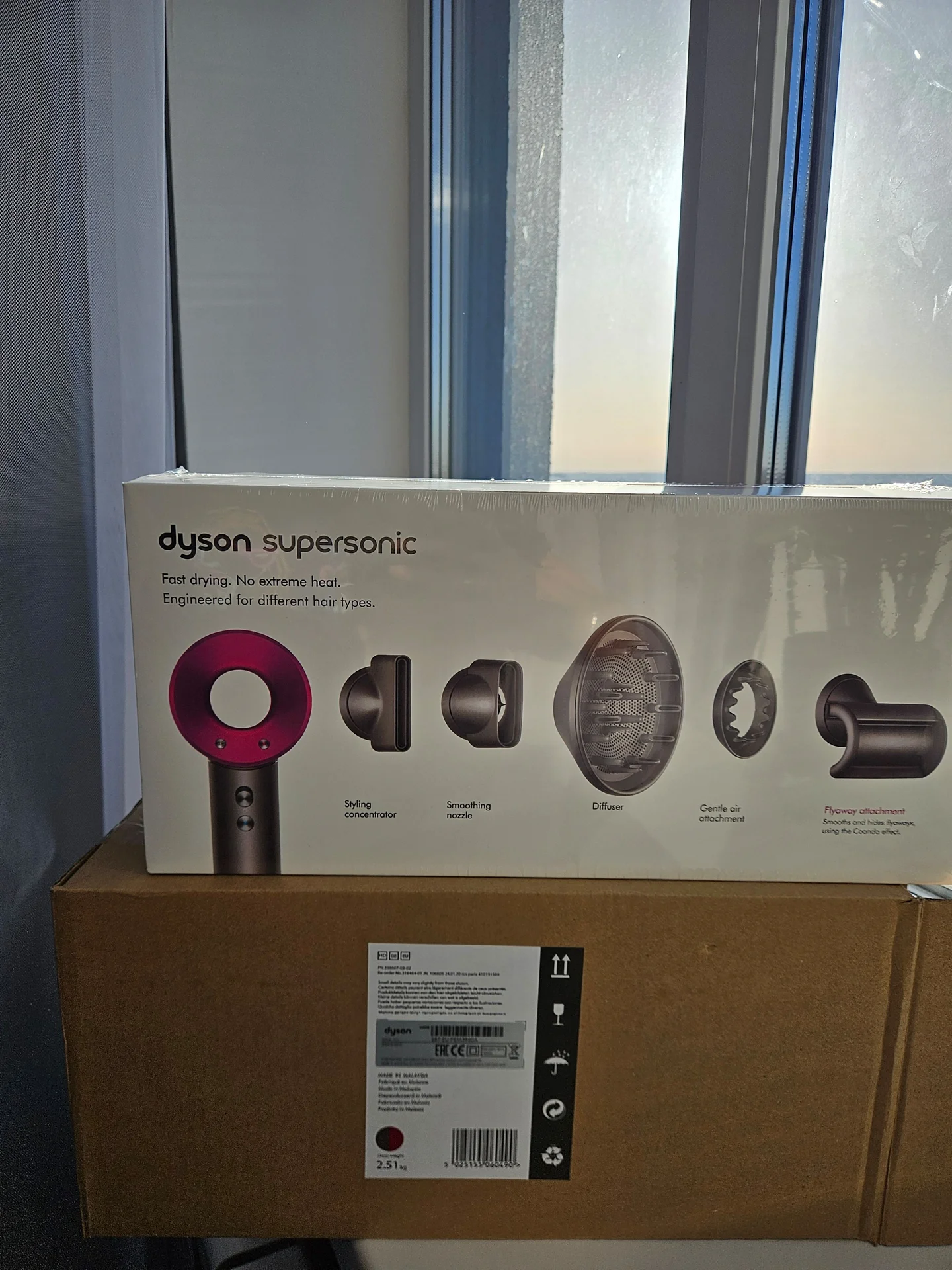 Фен дайсон dyson - миниатюра 2