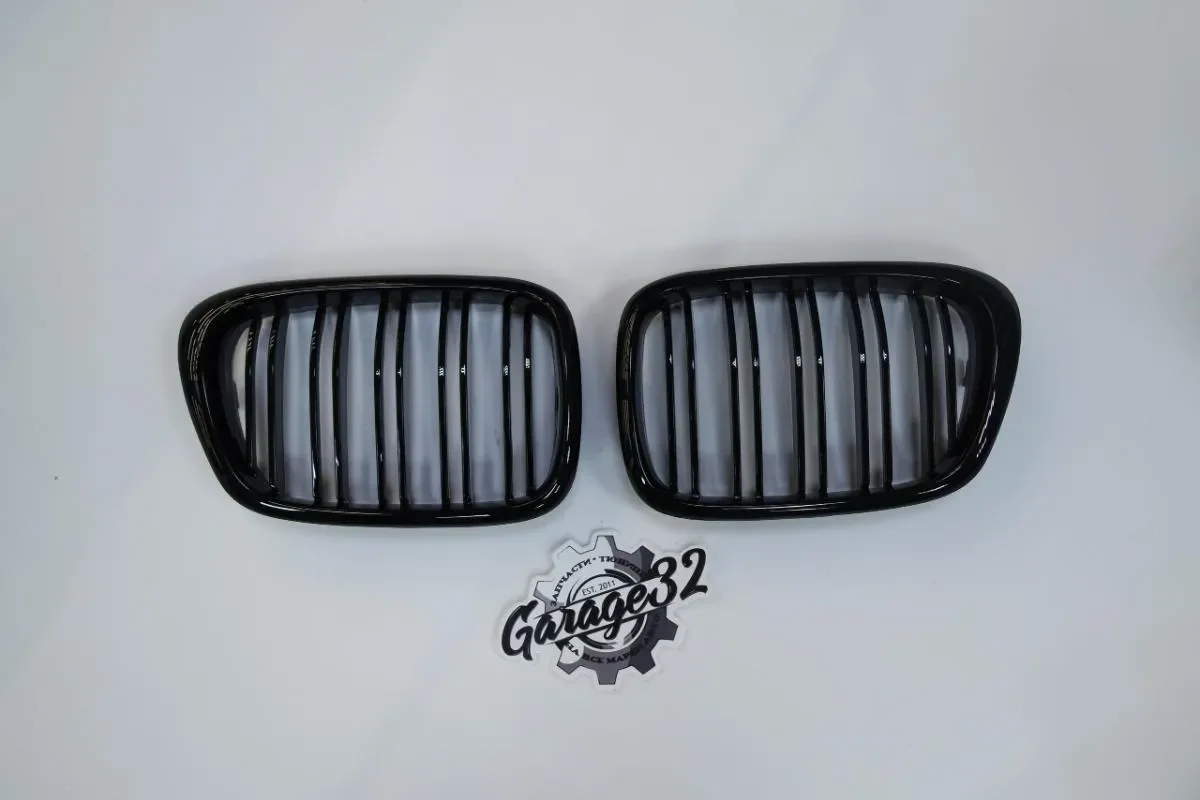 Решетки радиатора "ноздри" (BMW E39) - миниатюра 9