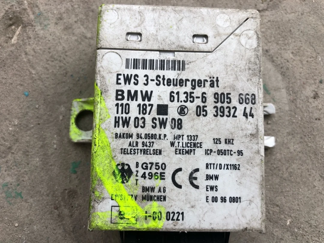 Блок EWS + чип (BMW E39)