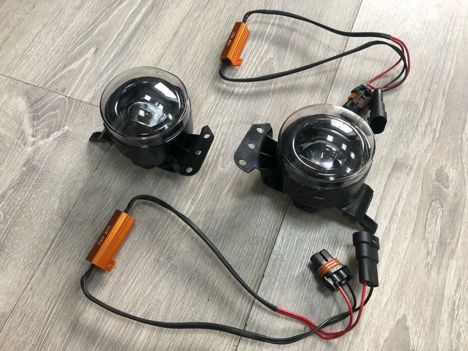 LED ПТФ "M Power" (BMW E60, E90, E92, E63) - миниатюра 2