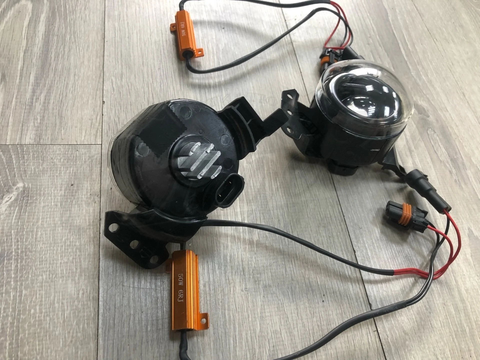 LED ПТФ "M Power" (BMW E60, E90, E92, E63) - миниатюра 3