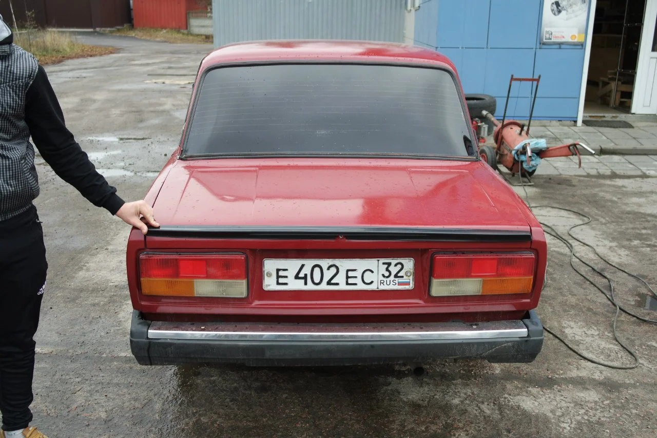 Спойлер "Mini" (ВАЗ 2105/2107) - миниатюра 5
