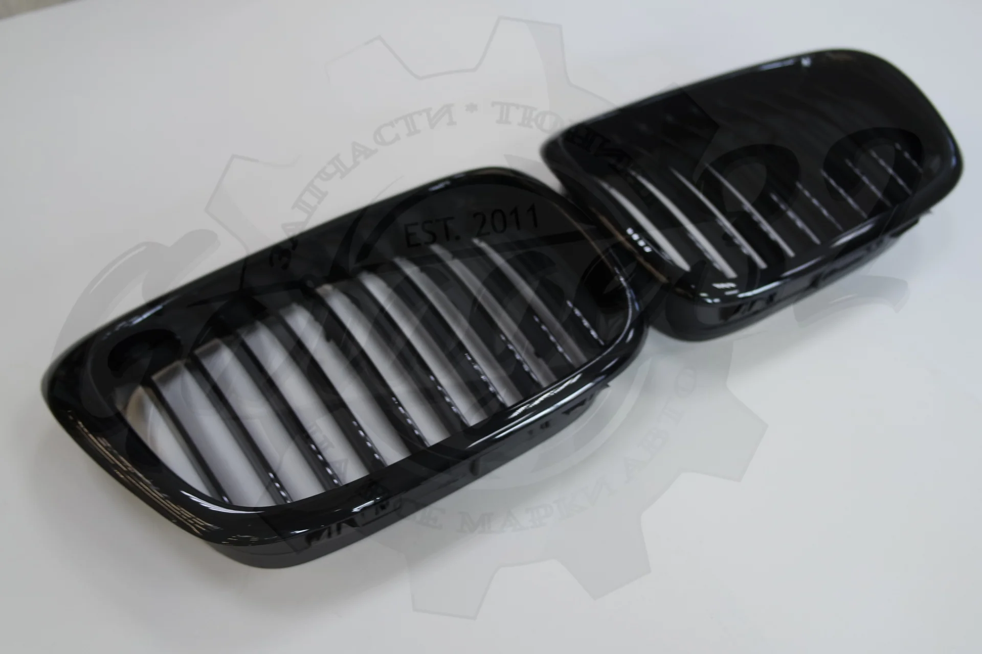 Ноздри "Black" (BMW e39) рест. глянец - миниатюра 3