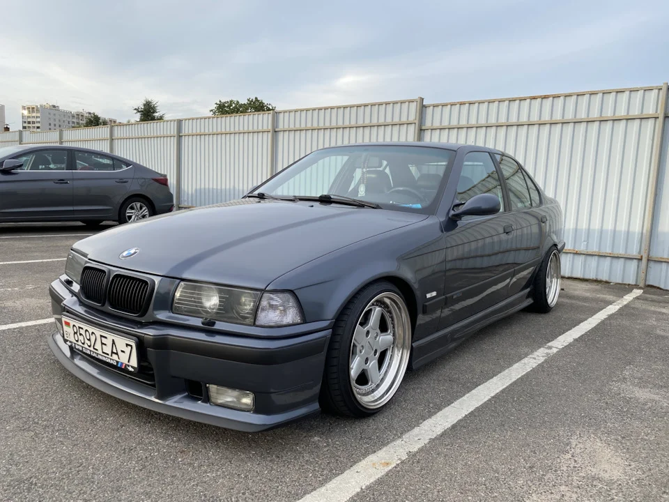Ноздри "Black Mat" (BMW E36 rest.) - изображение 1