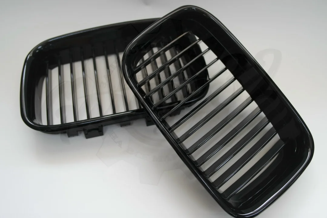 Ноздри "Black Glass" (BMW E36 dorest.) - миниатюра 3