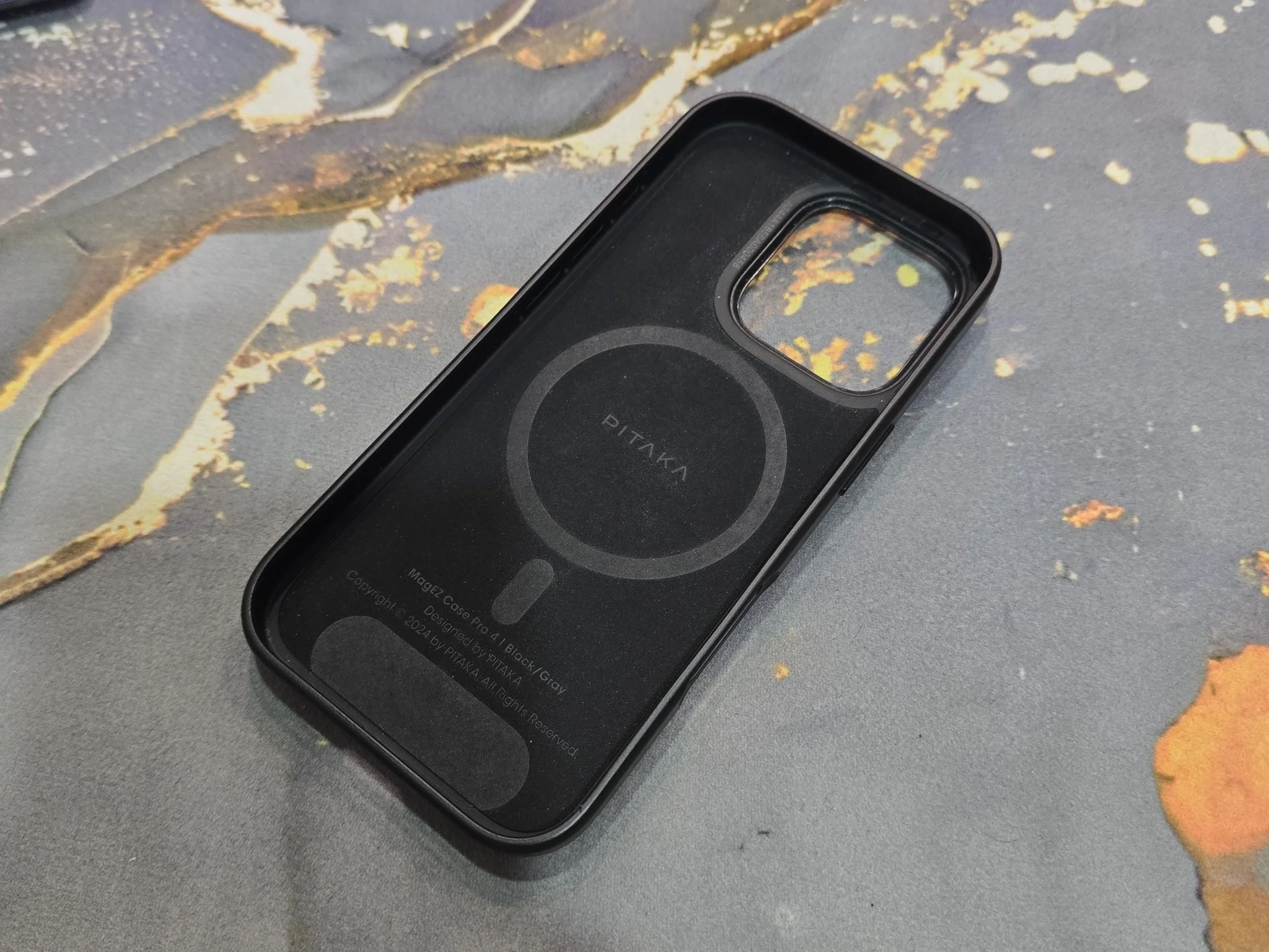 Чехол Pitaka 16 pro Б/У - миниатюра 2