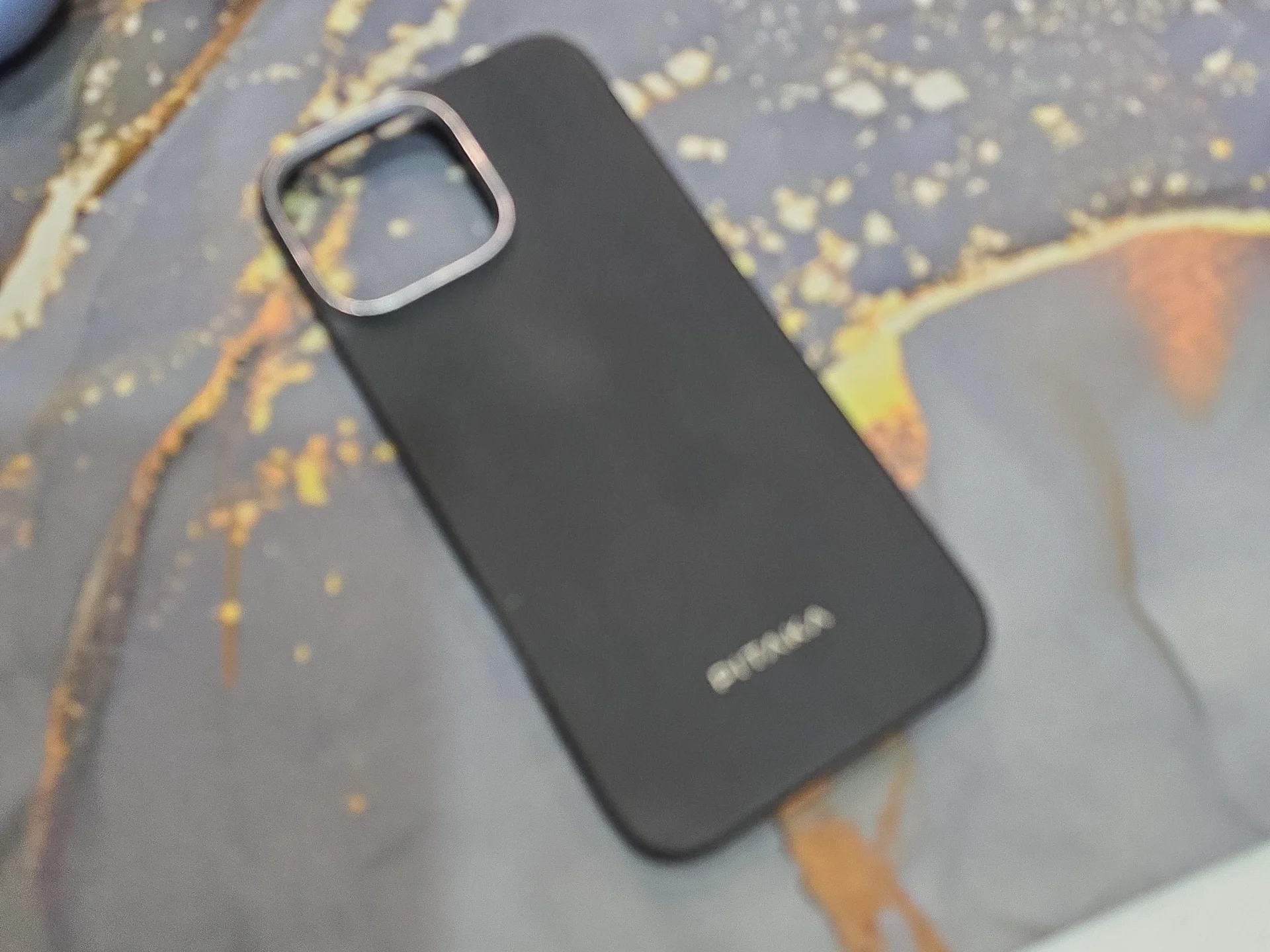 Чехол Pitaka 16 pro max Б/У - изображение 1