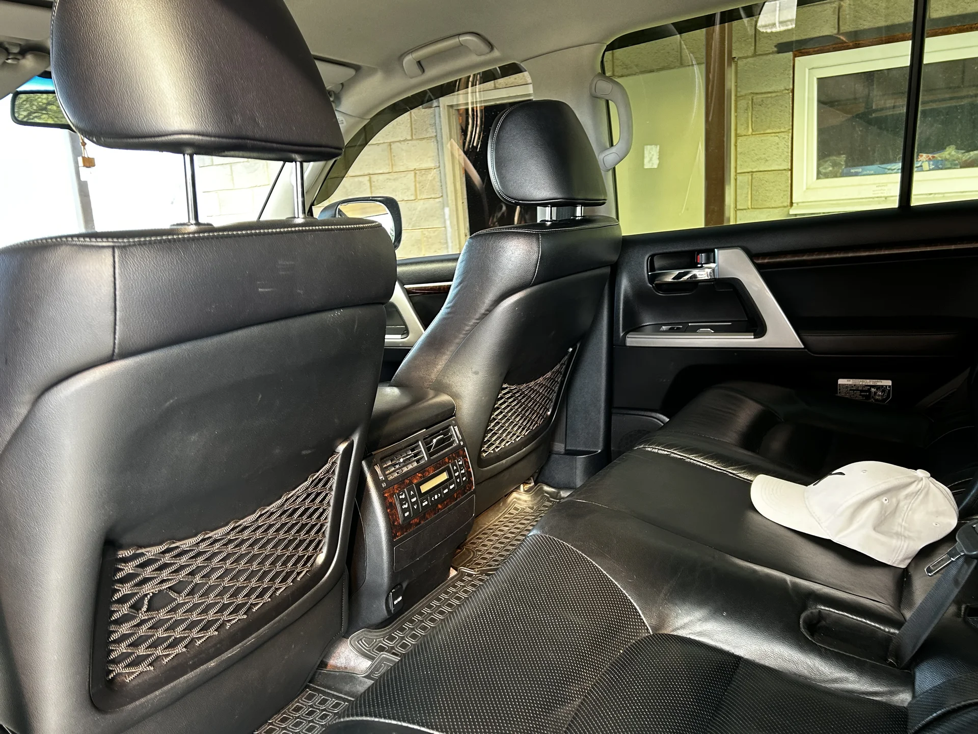 Toyota Land Cruiser 200 - миниатюра 9
