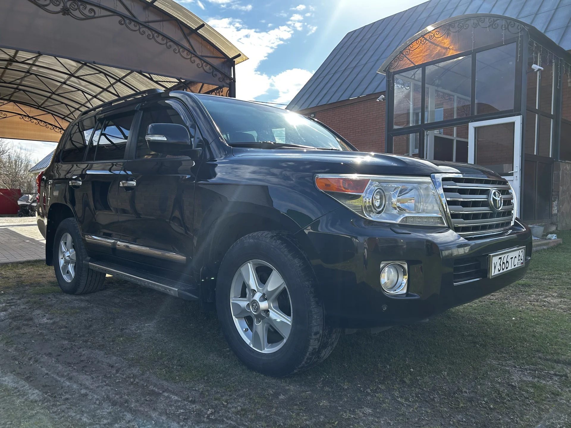 Toyota Land Cruiser 200 - миниатюра 13