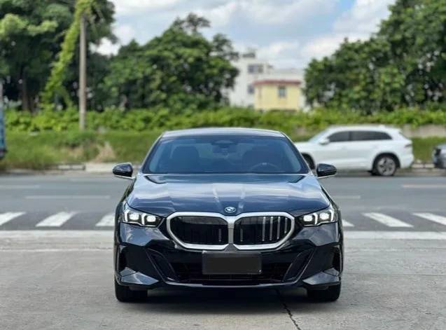 Продаю BMW 5 - миниатюра 2